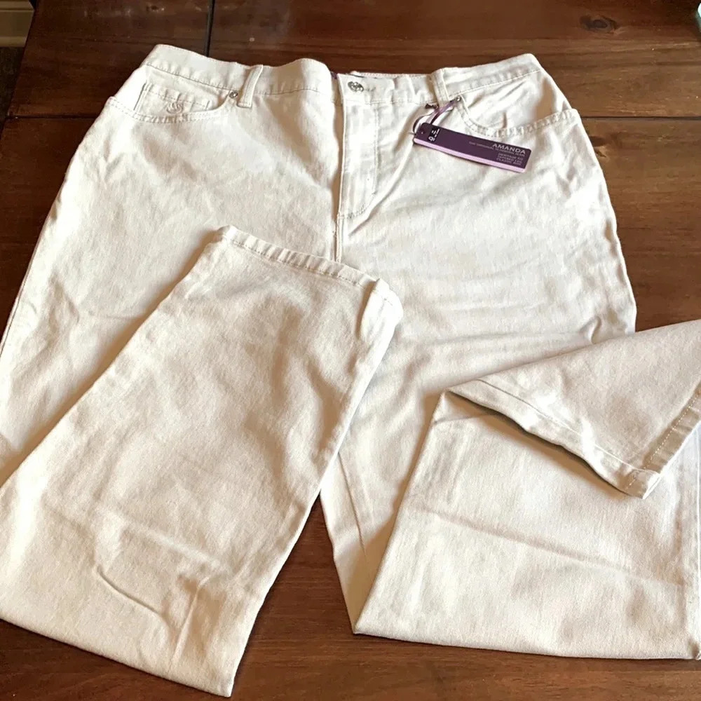 Gloria Vanderbilt Amanda Jeans Size 14 Nwt